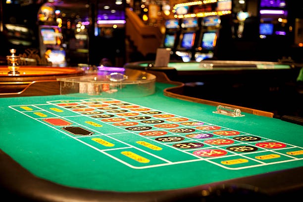 knock platform dashboard showing sports, slots, and live-dealer sections